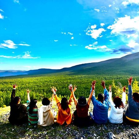 Vast Mongolia Tour & Hostel Уланбатар Екстериор снимка