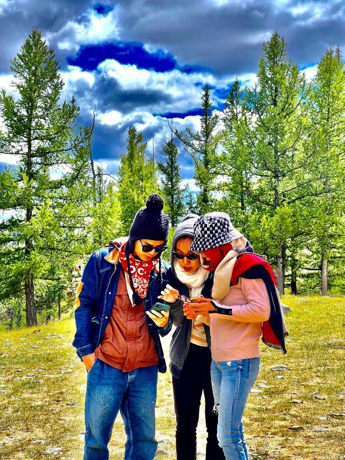 Vast Mongolia Tour & Hostel Уланбатар Екстериор снимка