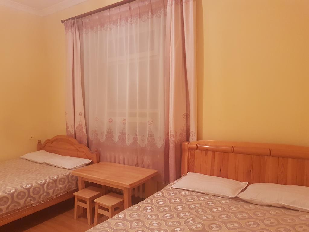 Vast Mongolia Tour & Hostel Уланбатар Екстериор снимка